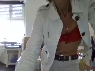naomie71 23-07-2021 Topless 